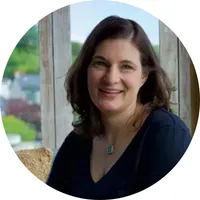 Dr. Lizzy Tanguay